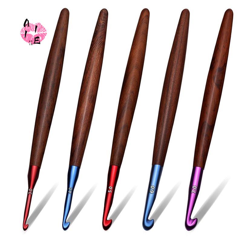 Wooden Crochet Hooks Ergonomic Handle - A11E-Crochet Hooks Set, Ergonomic Wooden Handle